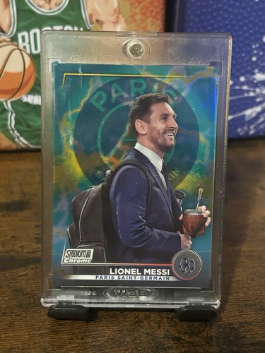 Lionel Messi [Green] #80 2022 Stadium Club Chrome UEFA Competitions card