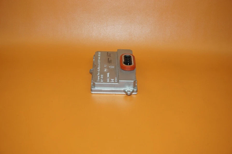 FARO XENÓN HID LASTRE BMW AUDI MERCEDES HELLA 2002-2008 5DV 008 290 00 OEM Foto 3 de 4