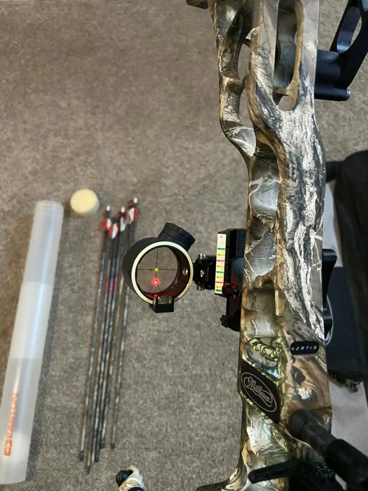 Paquete de arco compuesto cargado Mathews Vertix RH 28,5-75 Foto 3 de 4