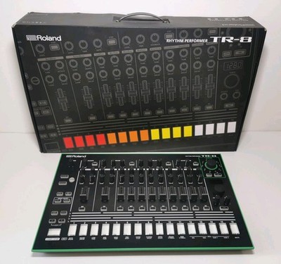 ROLAND TR-8 Drum Performance Rhythmus Maschine Musik Aufnahme Beat Komposition
