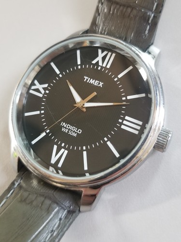 TIMEX INDIGLO V4 PRE-OWNED EXCELLENT BLACK DIAL & 43 MM CASE QUARTZ MEN'S WATCH