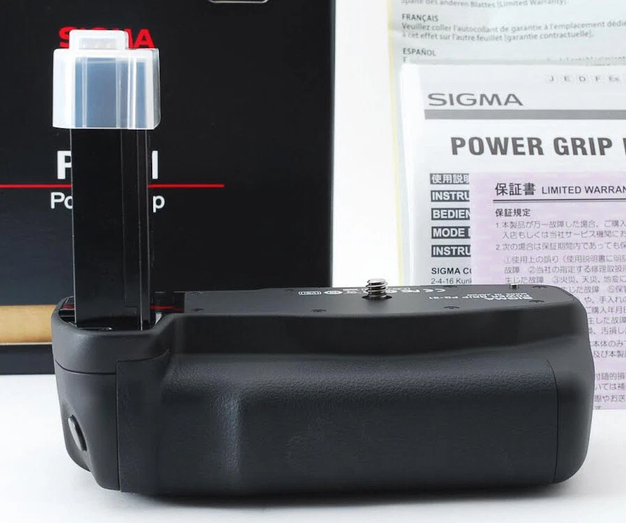 Sigma PG-31 Power Grip for SD1 Merrill DSLR Camera