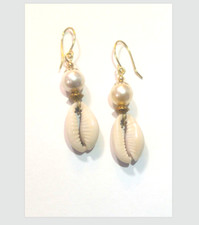 Women's Cowrie Shell Classy Dangle Earrings