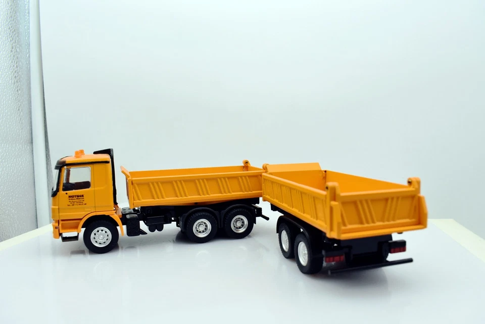 Modellino camion scala 1:43 Mercedes muldenkipper CONRAD modellismo statico - Immagine 4 di 4