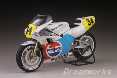 Award winner Built Fujimi 1/12 Suzuki RGV-Gamma XR74 Pepsi +
