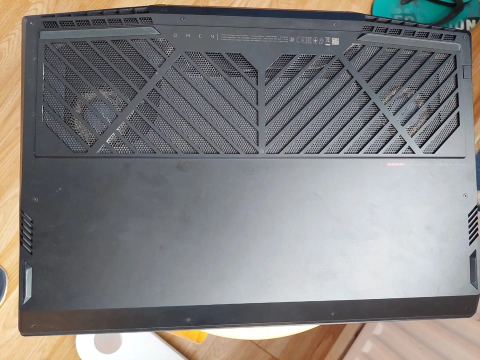 HP Omen 17.3" 144Hz Gaming Laptop i7 10750H 10th Gen 16GB RAM RTX 2080 Super 8GB - Image 4 of 4