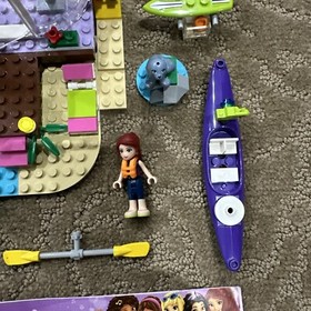LEGO Friends 41315 Heartlake Surf Shop 186 Piece Building Set Complete Retired