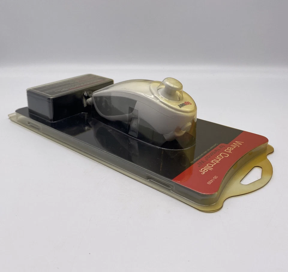 New Gigaware Wired Controller Nintendo Wii Nunchuck NIB Sealed - Image 4 of 4