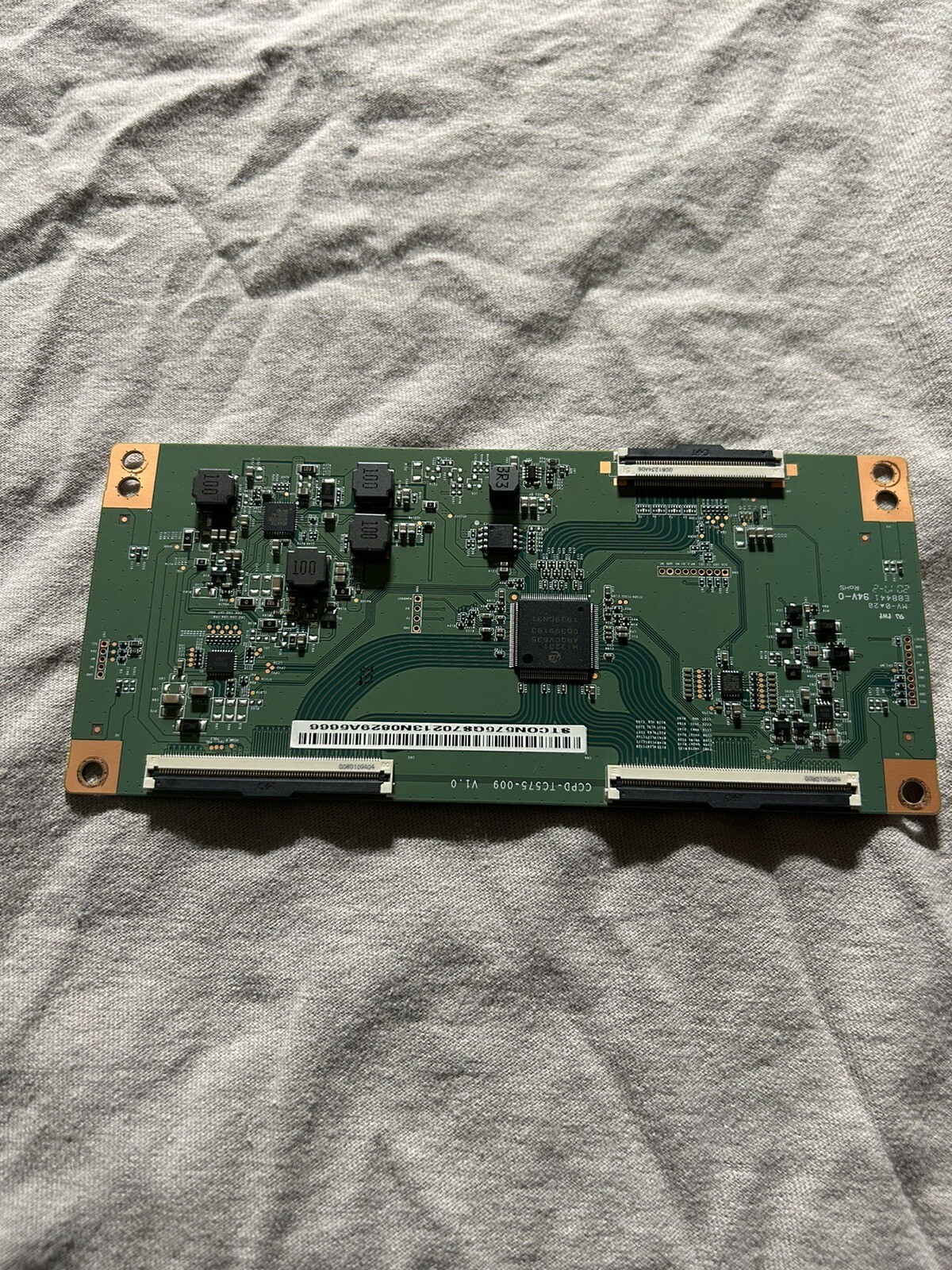 Vizio Tv Parts, Plugs And Mother Boards. For 50” Vizio Flat Screen Tv