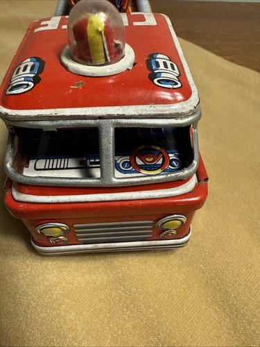 Sehr selten Vintage 1960’s Fire Chief Dept Truck Friction Litho Blechspielzeug Japan FUNKTIONIERT - Bild 7 von 8