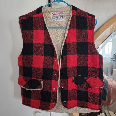 Vtg Lee Storm Rider Sherpa Lined Buffalo Plaid Vest Red Black Made in USA Mens