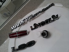 96 Lincoln Mark Viii Vtech-lsc 5 Piece Trim Set As Shown.