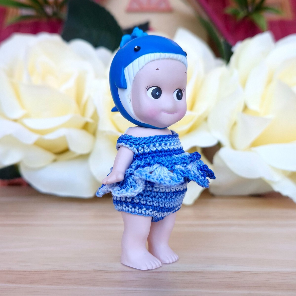 Authentic] 🐋 Vintage 2011 Sonny Angel Whale – Handmade Petal Mini