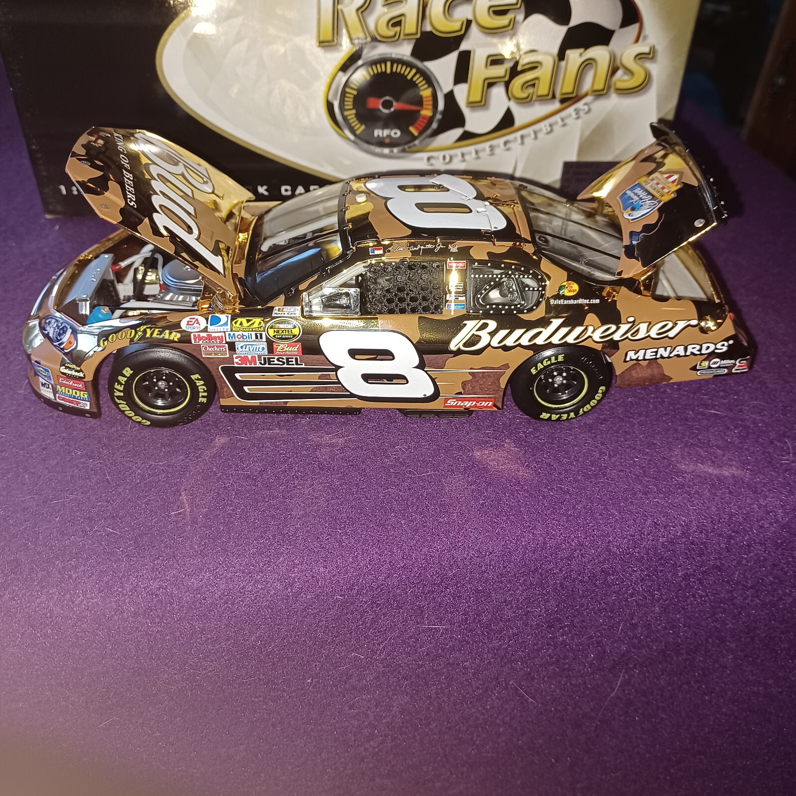 Picture 3 of 12