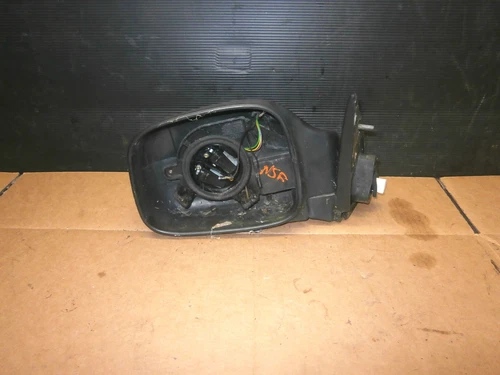 VAUXHALL FRONTERA 1999 NEARSIDE PASSENGER ELECTRIC DOOR MIRROR NEEDS A NEW GLASS