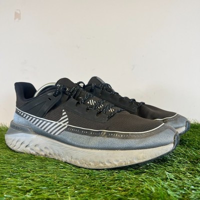 Nike Turnschuhe Herren Größe 9,5 schwarz Legend React 2 Schild Komfort Schnürschuhe Gehen