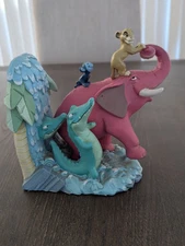 disney lion king hakuna matata Simba Sarabia Figure Bookends