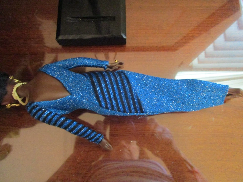 Vestido raro vintage de Barbie: Superstar Era Foto 3 de 3