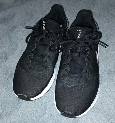 NIKE - Legend Essential2 Gr. 41