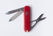 Victorinox Swiss Army Bijou Classic Pocket Knife - Red