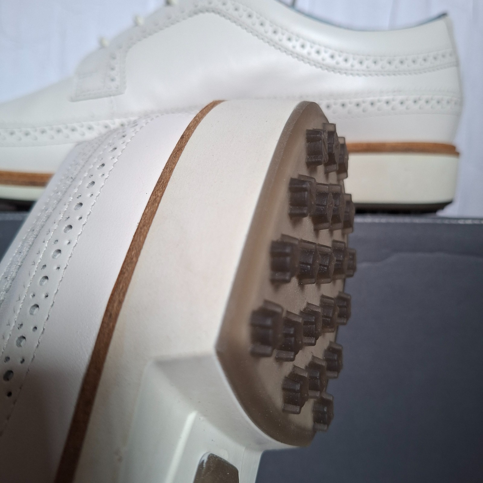 Rrp £180. ECCO Men's Classic Hybrid Spikeless Golf Shoes UK 9 EU 43 White image 9