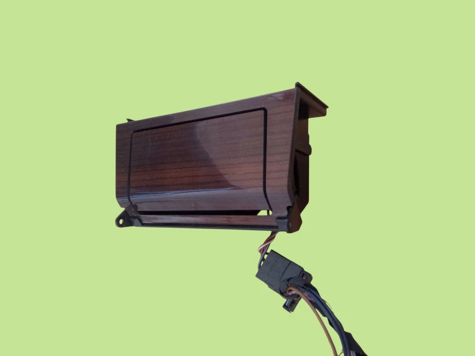 1996-1997 Mercedes Benz W202 C220 C230 C280 Center Console Ashtray - Изображение 2 из 4