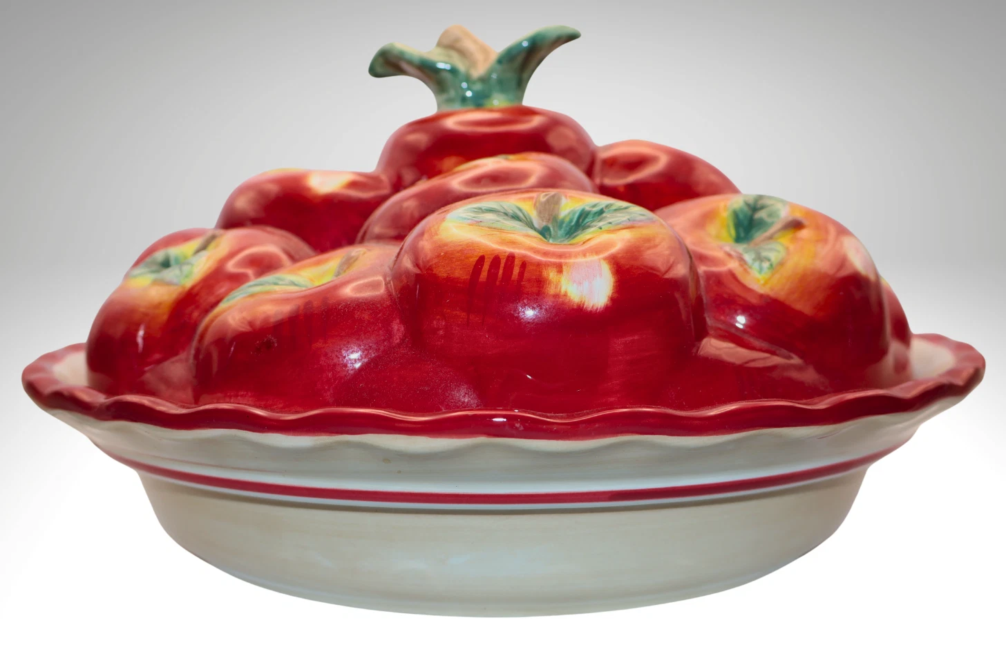 Pfaltzgraff Apple Pie Lidded Pie Dish - Pie Plate Pie Keeper with Ceramic lid
Opens in a new window
