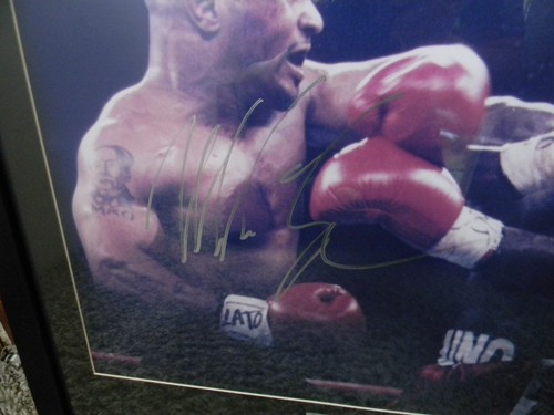 Iron Mike Tyson Signed/ Auto vs Frank Bruno Fight 16 x 20 Framed Photo PSA COA - Picture 2 of 6