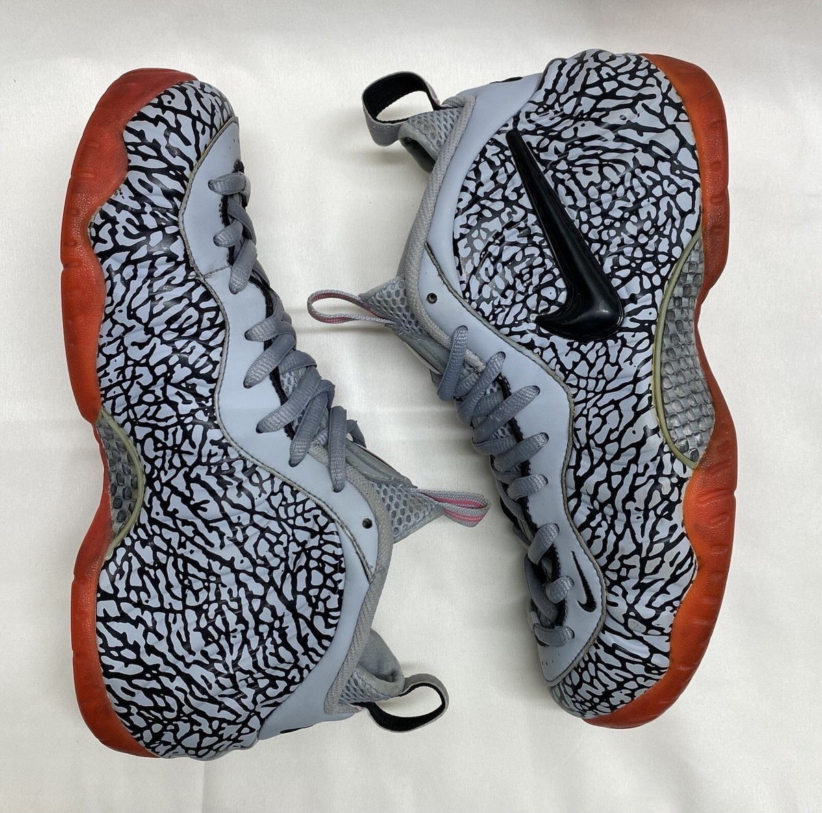nike foamposite pink elephant