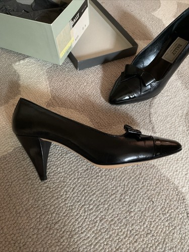 NWT BALLY SWITZERLAND CLASSIC BOW TIE Black PUMPS Nib - Picture 2 of 8