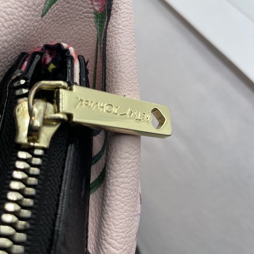 Betsey Johnson Pink Rose Vegan Leather Quilted Tote Bag Backpack *READ* - Picture 11 of 24