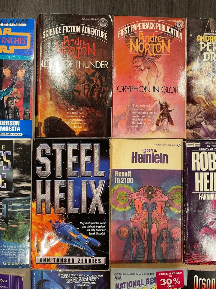 Huge Sci-Fi Mixed Book Lot! - 50 Books Vintage PB Good Cond. Famous Authors Foto 4 de 4