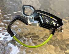 PRE-OWNED, LITTLE WEAR - NO USE