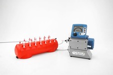 Thermo Scientific FastVac Vacuum Manifold + Vacuubrand Vacuum Pump MD 1C Vario