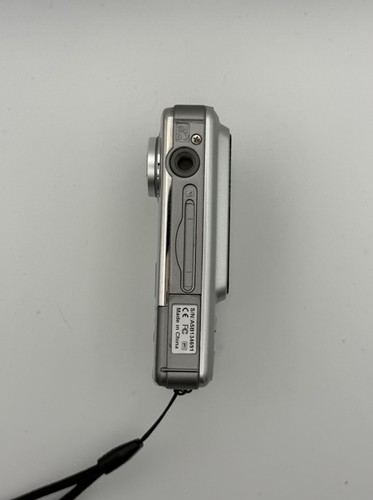 Cámara digital compacta Praxis DC Slim 5 5,0 MP plateada - probada - Imagen 4 de 6