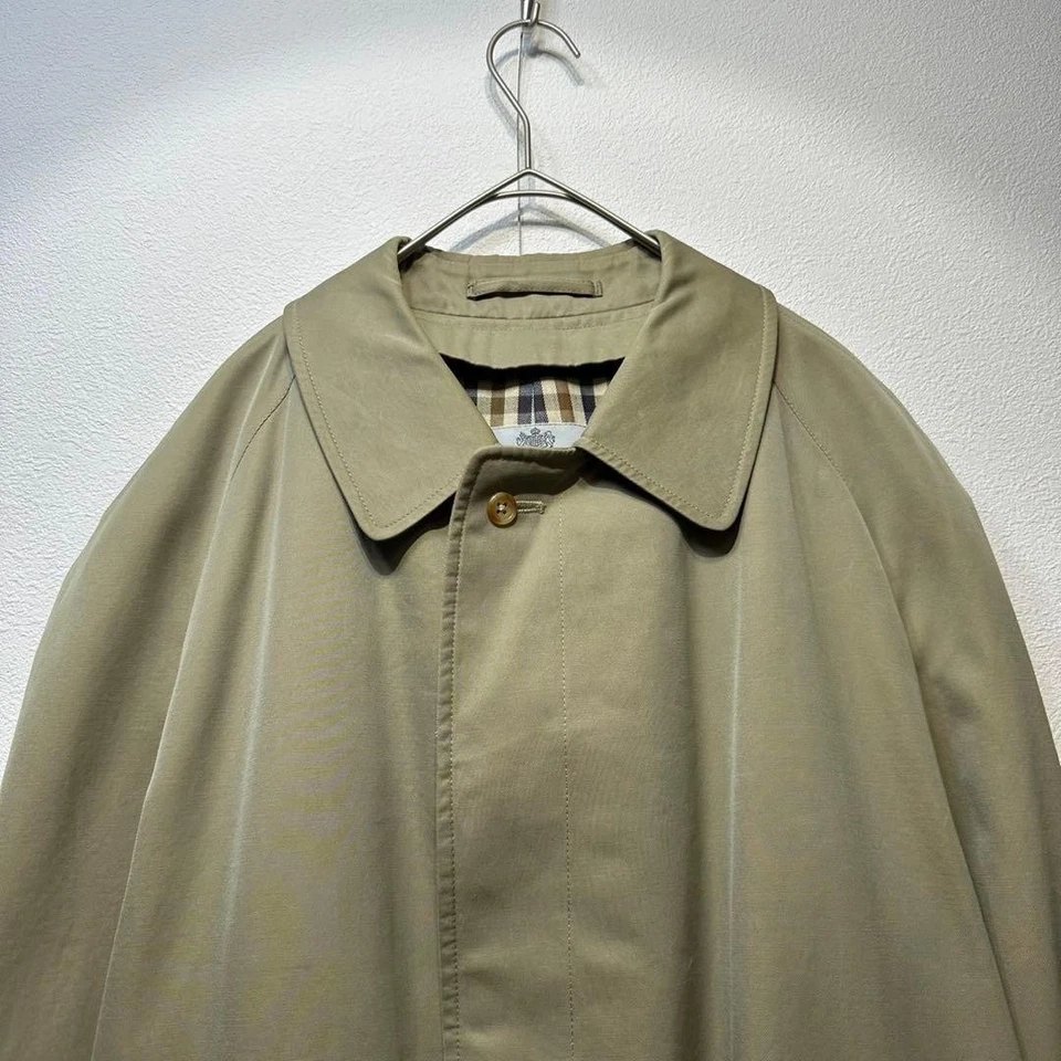 Abrigo de cuello bal vintage con diseño a cuadros AQUASCUTUM en beige Foto 4 de 4