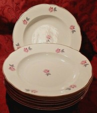 RFH Czechoslovakia Czech Set of 7 Cereal/Soup/Pasta Bowls Pink Roses 9.75" NICE!