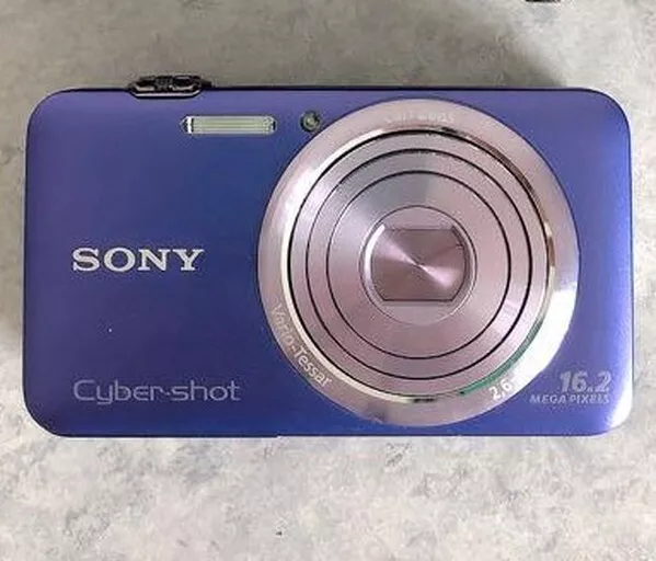 Sony Cyber-shot DSC-WX7 16.2 MP Digital Camera Blue Carl Zeiss 5X Oprical Zoom