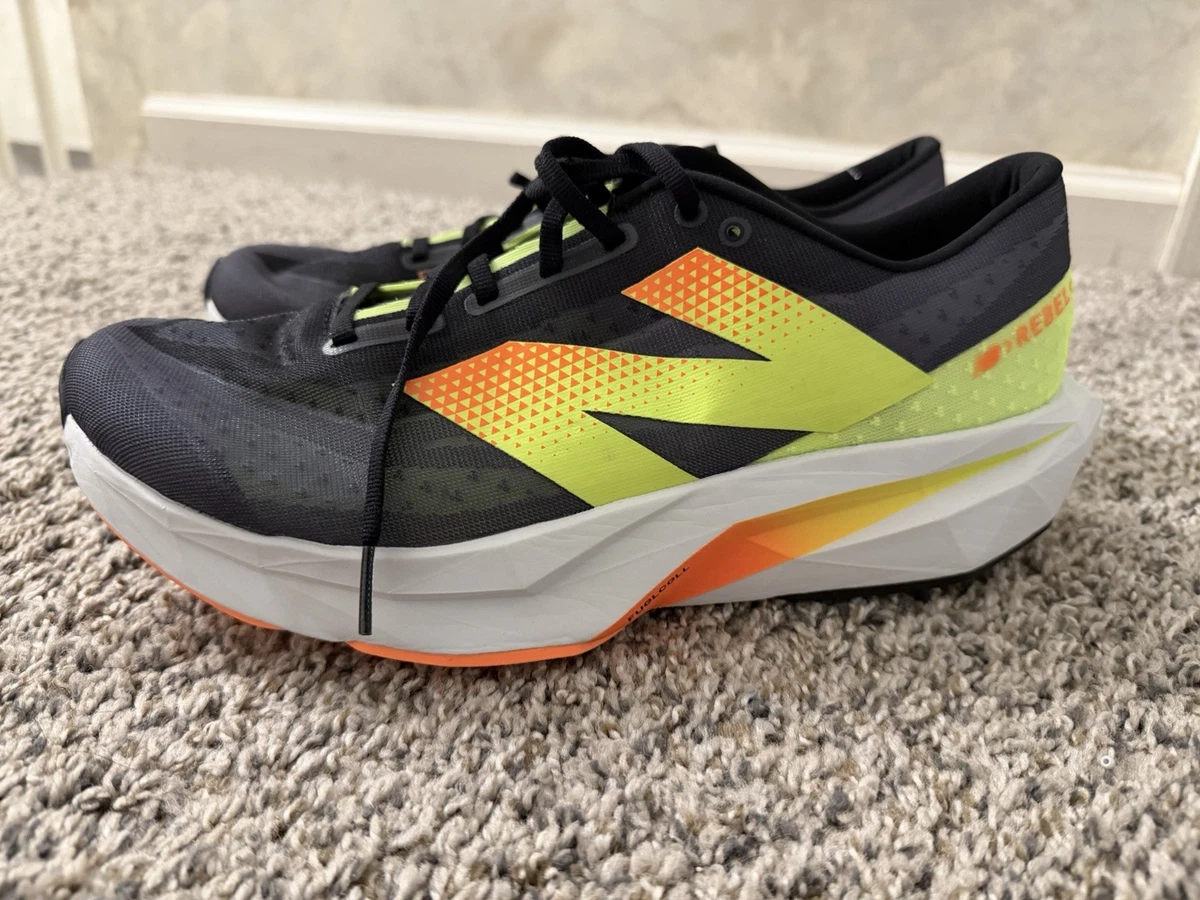 New Balance FuelCell Rebel v4 Men\'s 13 Black White Peach MFCXCB4 New New Balance FuelCell Rebel v4 Black White Peach for Sale  main image 3