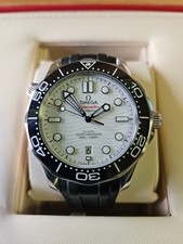 OMEGA Seamaster Diver 300M White Dial Black R...