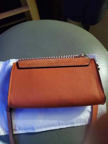 Chloé Faye Small Crossbody Bag in Smooth Leather & Suede Calfskin - Picture 7 of 9