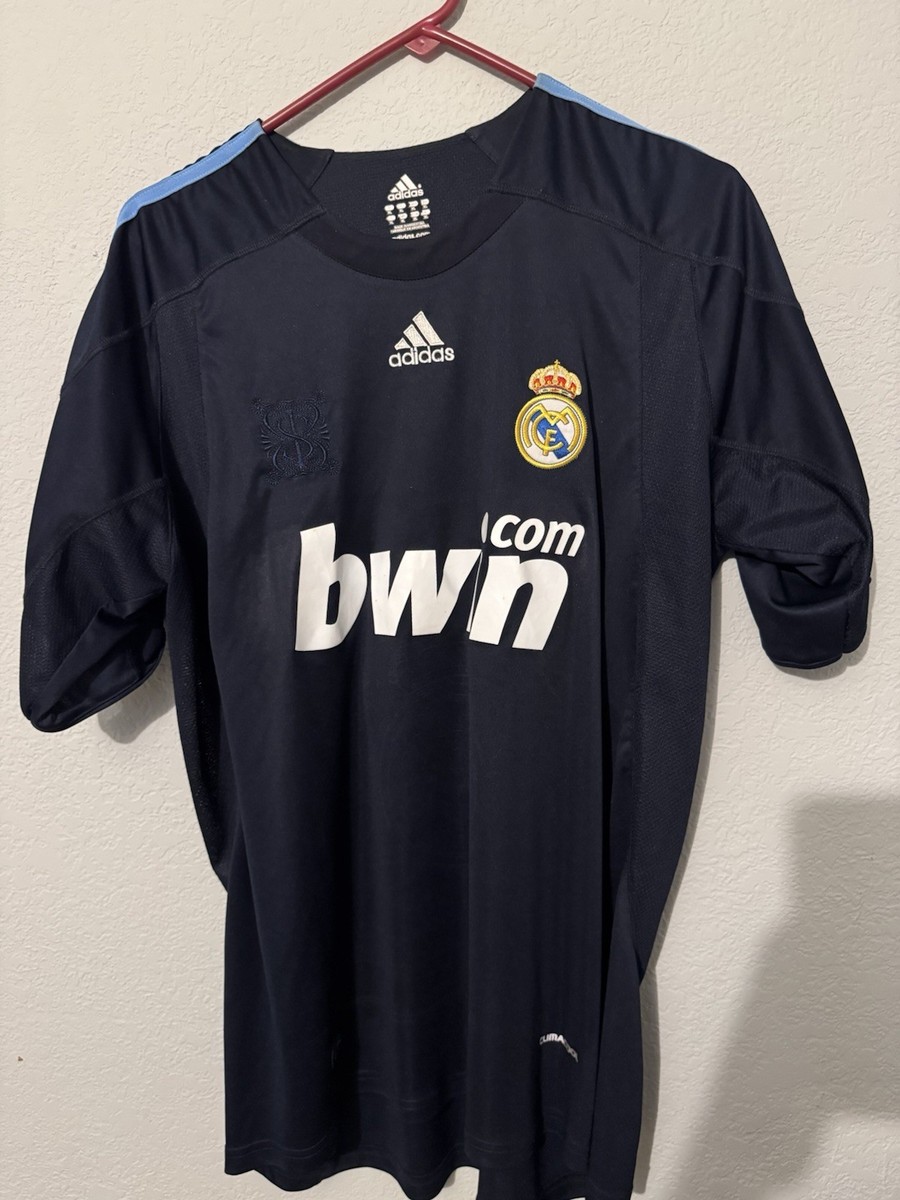 Real Madrid 2009-2010 Away Soccer Jersey #8 Kaka, Size XL | eBay
