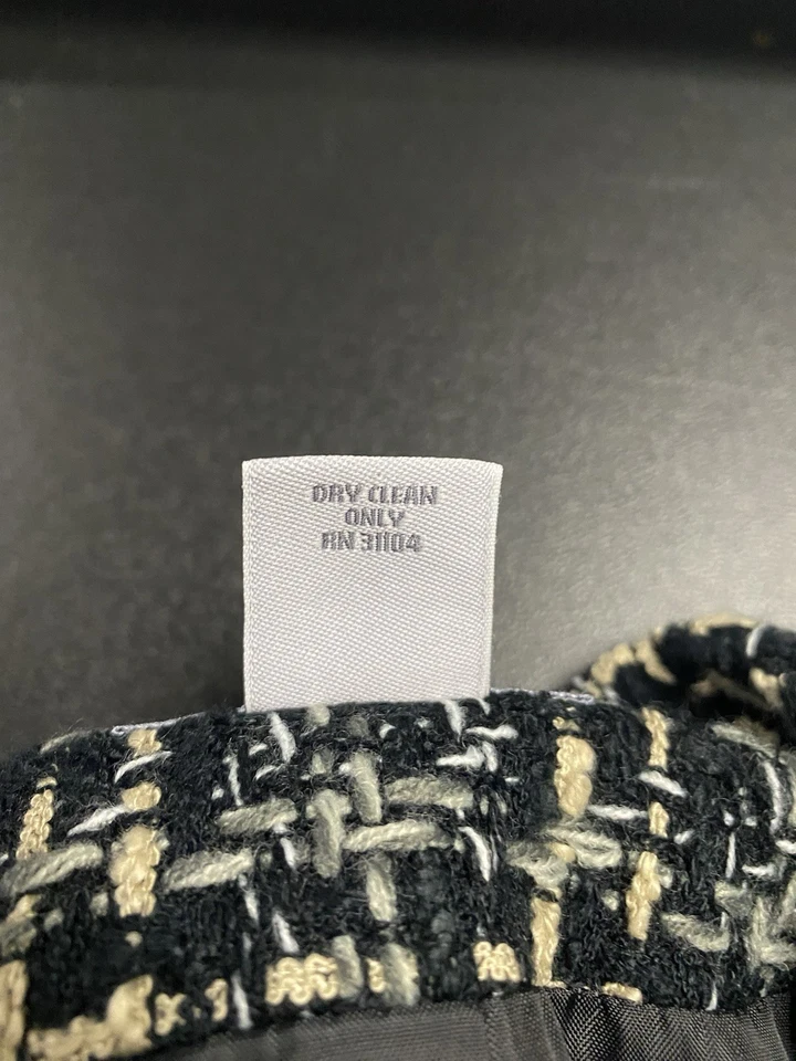 Blazer Madison Studio feminino tamanho 8 tweed preto cinza bronzeado com franjas botão para cima - Imagem 4 de 4