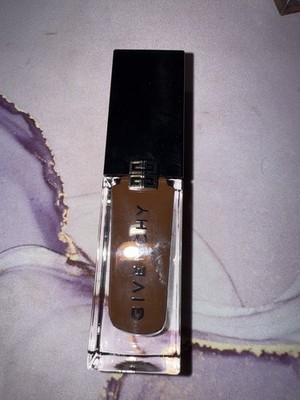 Givenchy Prisme Libre Skin-Caring Glow Foundation 6-C485 30ml