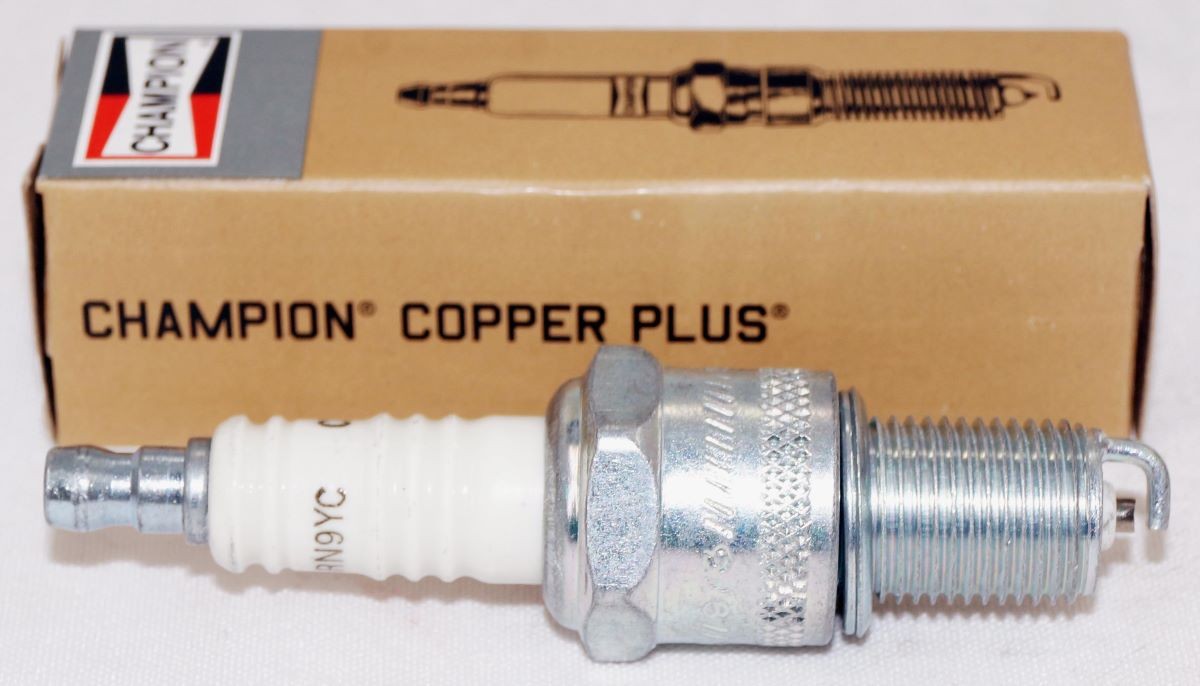 Champion Copper Plus 415 Spark Plug RN9YC