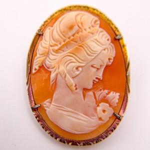 Authentic Vintage Peach Shell Carved Cameo Pendant or Brooch in Gold Plated 800 Silver