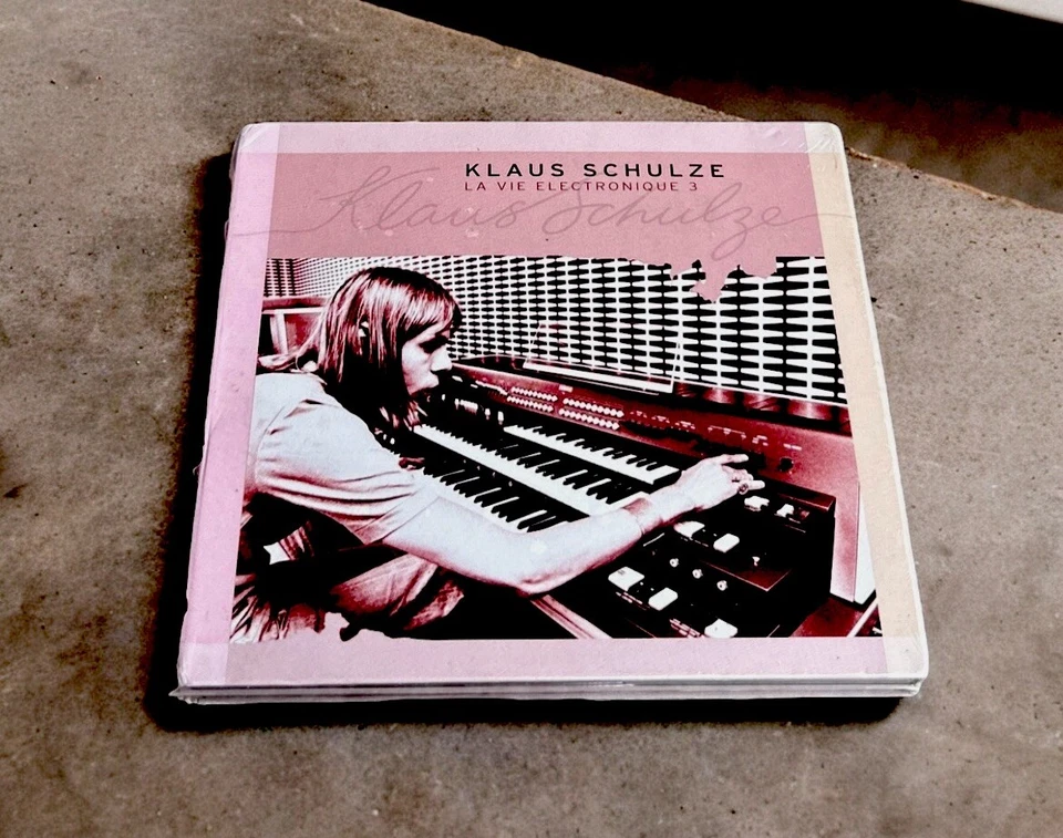 KLAUS SCHULZE "LA VIE ELECTRONIQUE 3" 3 CD Brand New Factory Sealed Foto 2 de 3