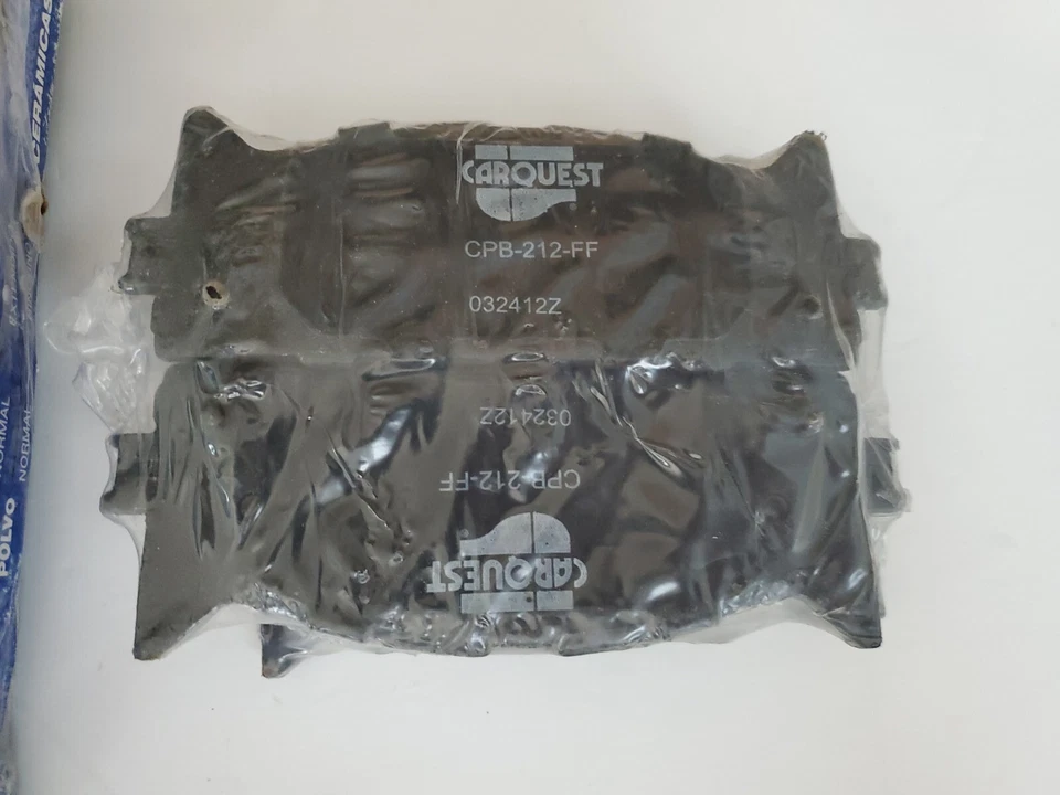 4 Pad Disc Brake Pad Set Ceramic Front Brake Pads CARQUEST Cpb-212-ff - Image 2 of 4