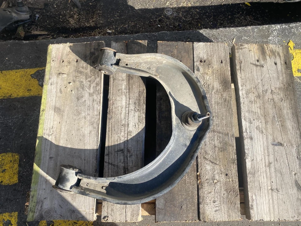 Volkswagen Amarok Right Front Upper Control Arm 2H 02/2011-09/2022 - image 3 of 3