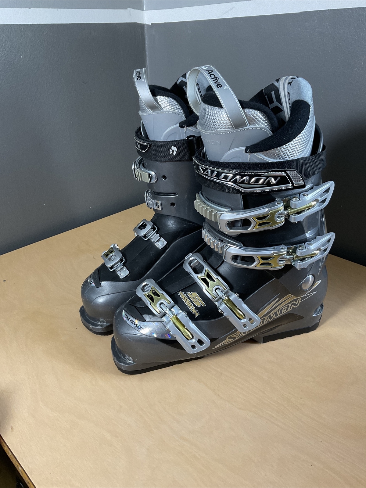 BELLO! Salomon Mission 5 Stivali da sci da uomo taglia 8 5 Mondo 26 5 leggeri peso leggero